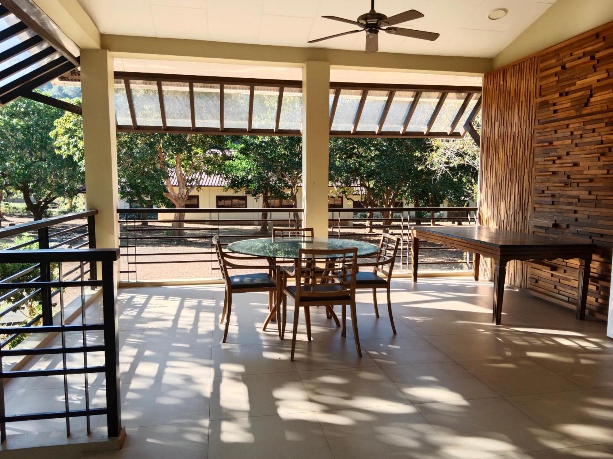 Villa Marilyn Resort And Hotel Coron Exterior photo